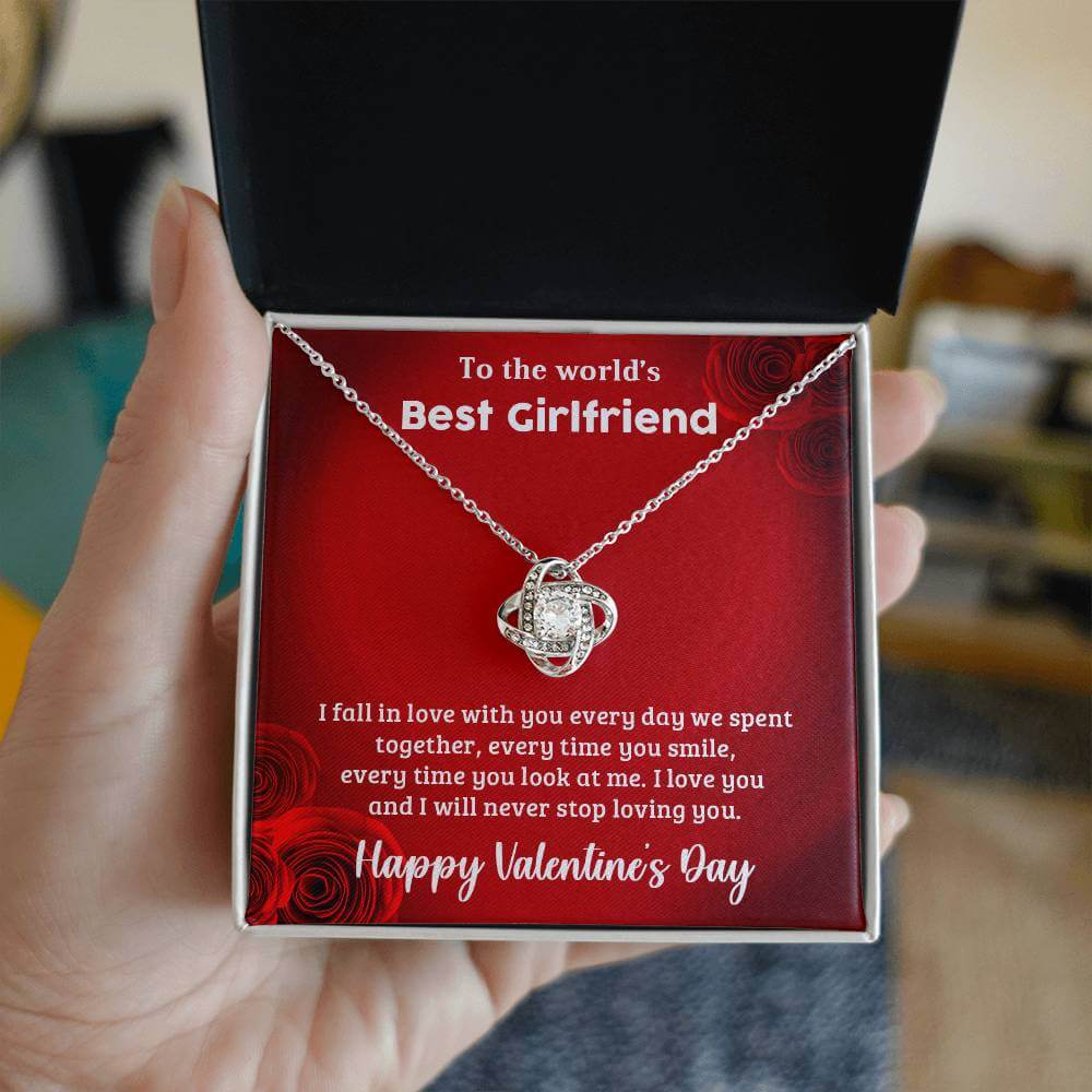 Girlfriend - Valentine's Day Gift - Love Knot Necklace